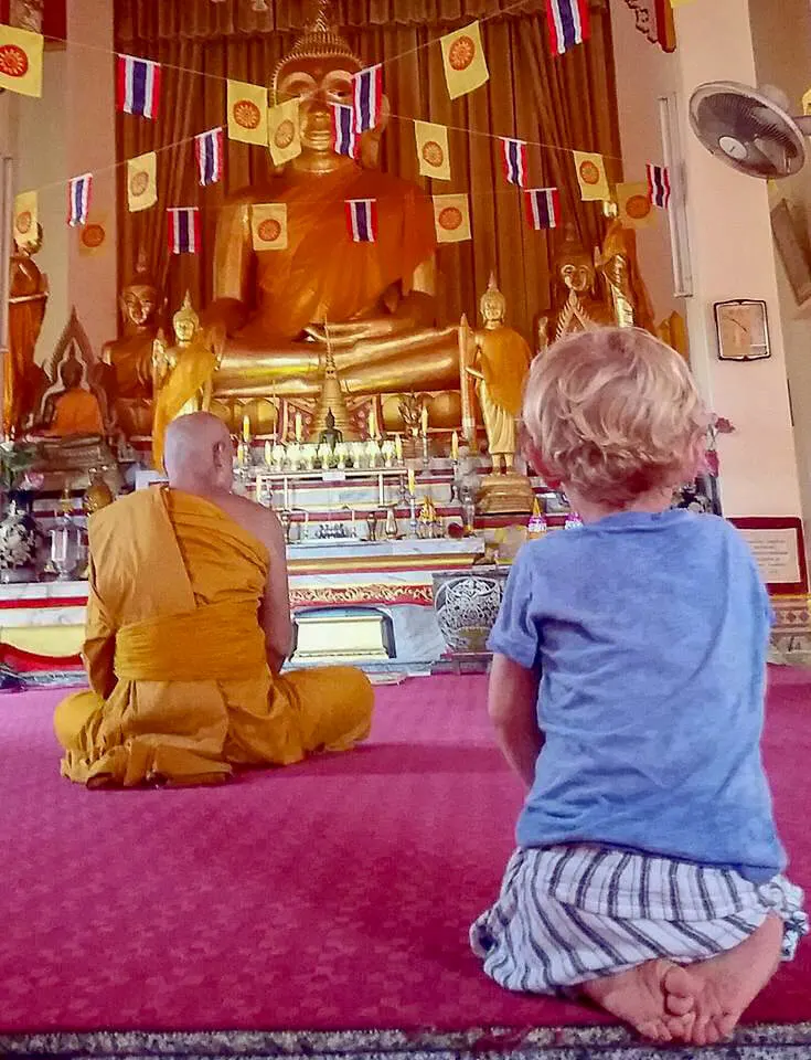 Thailand with kids - temple