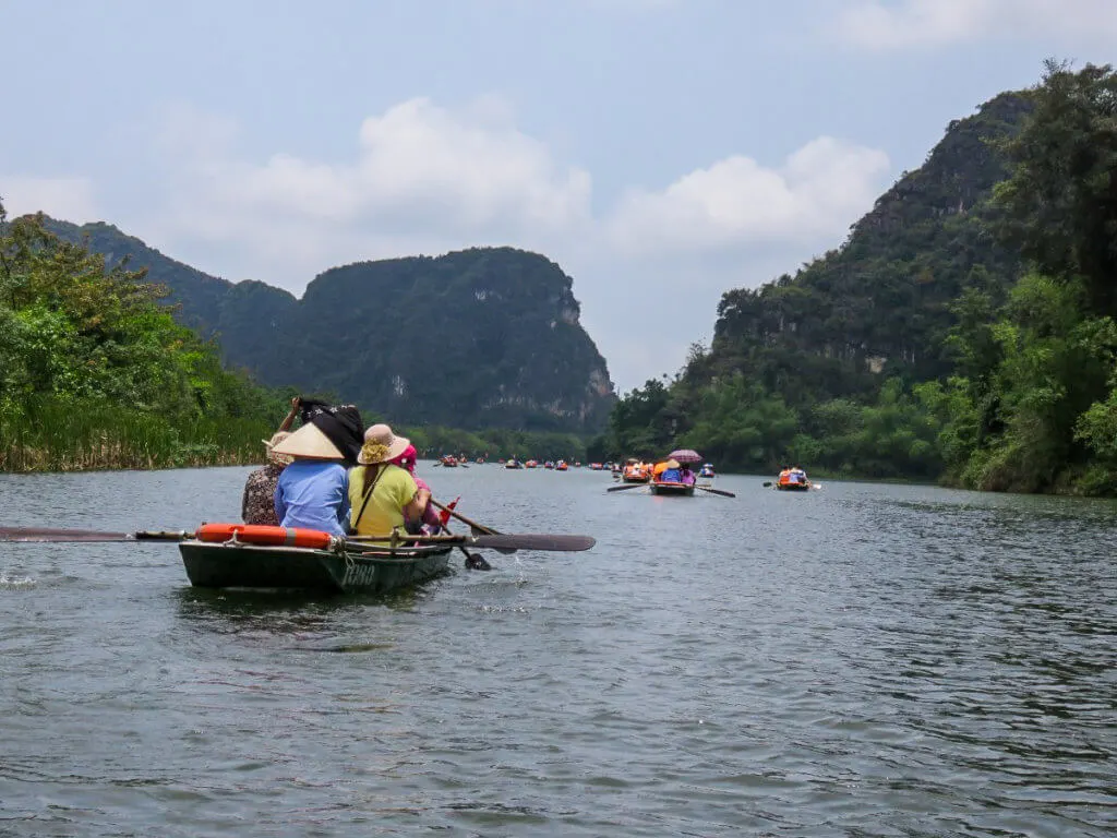 boating along the Tam Coc River