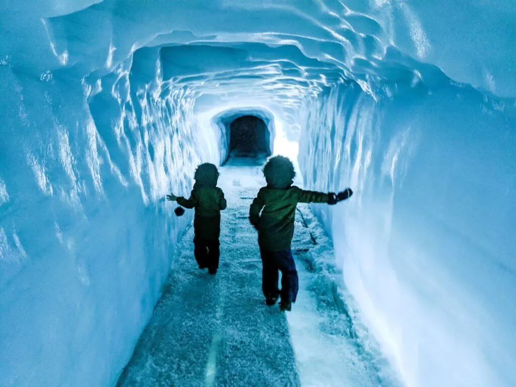 Into the Glacier tour