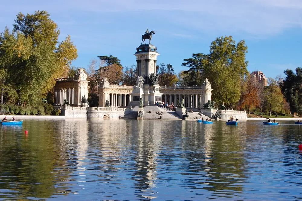 El Retiro Park