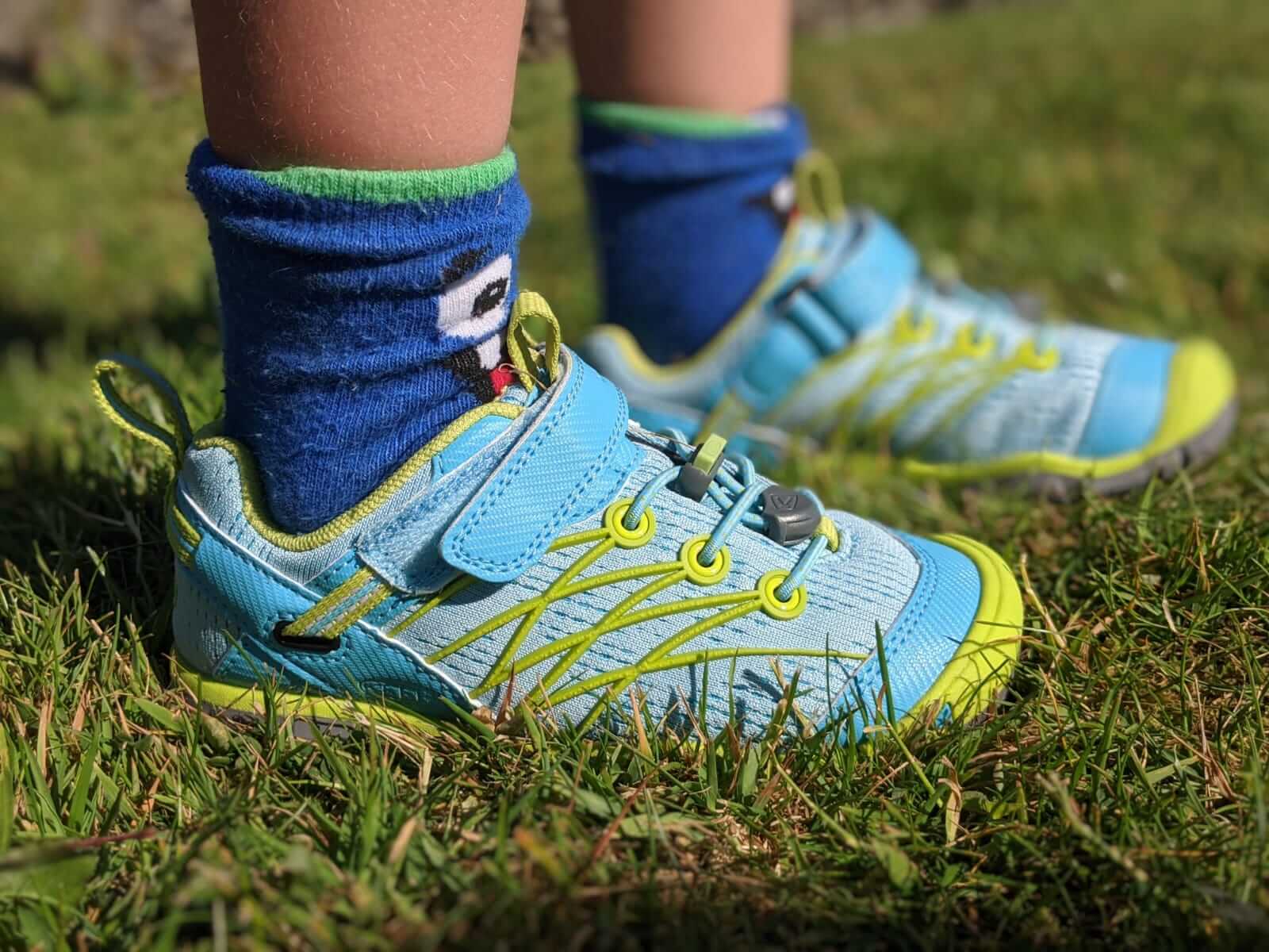 keen walking boots