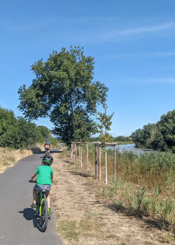 Canal de midi cycling